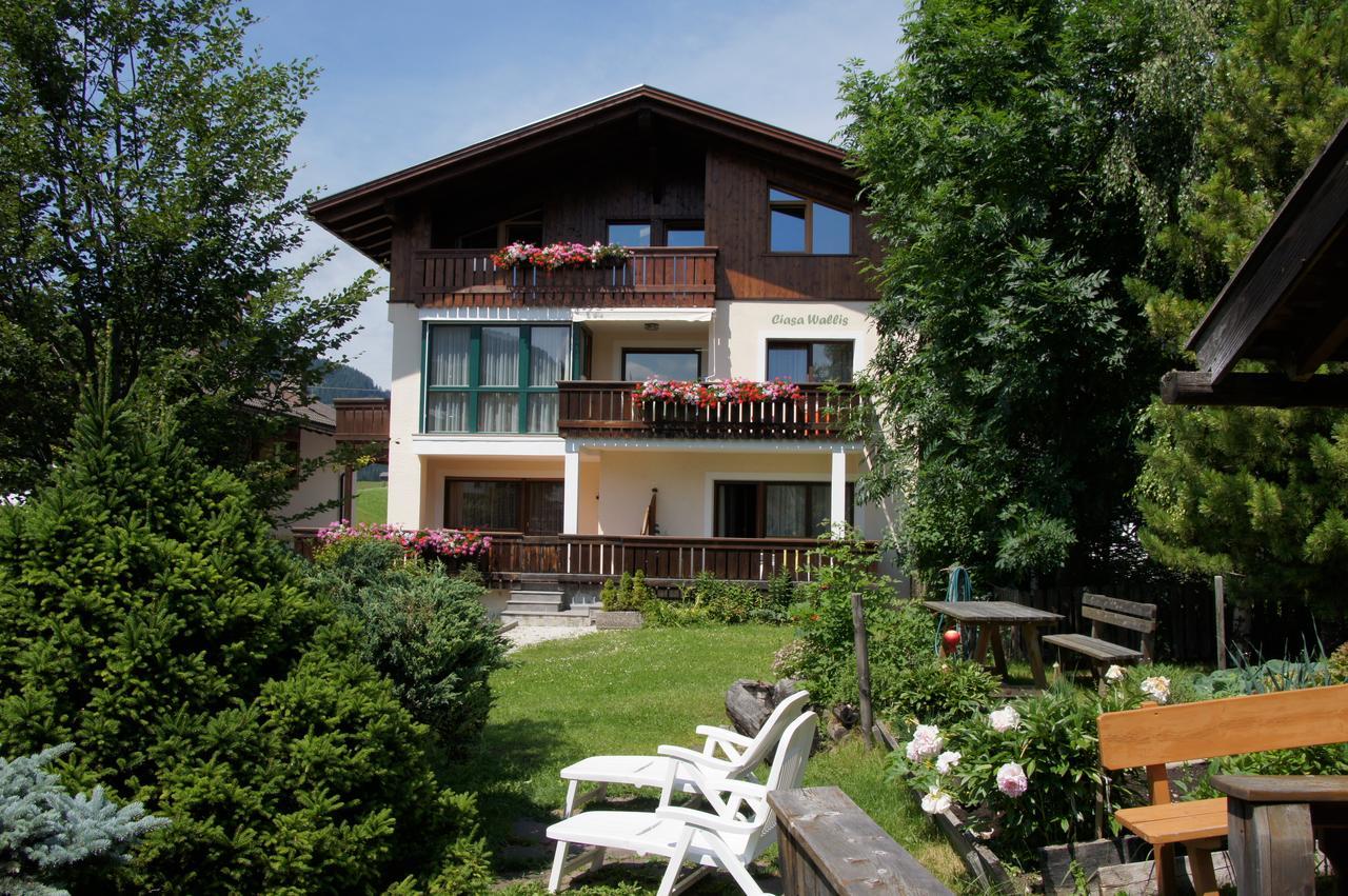 Ciasa Wallis Abtei Exterior foto